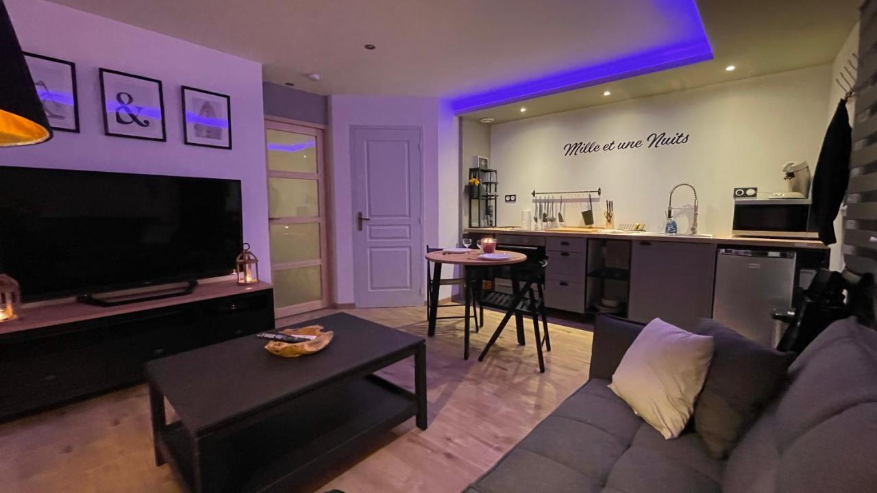 Mille Et Une Nuit, Appartement Classe 3 Etoiles En Rdc Avec Exterieur Et Parking Dole Eksteriør bilde